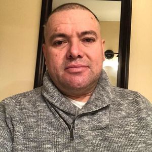 Meet your Posher, Rene